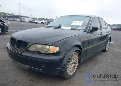 2003 BMW 330Xi from USA, damaged, VIN WBAEW53403PN31062